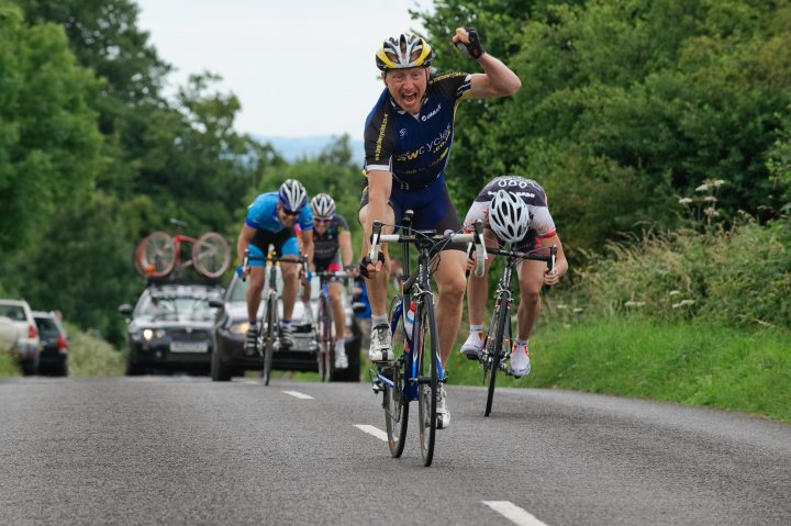 25495_10150122232935244_4579937_n